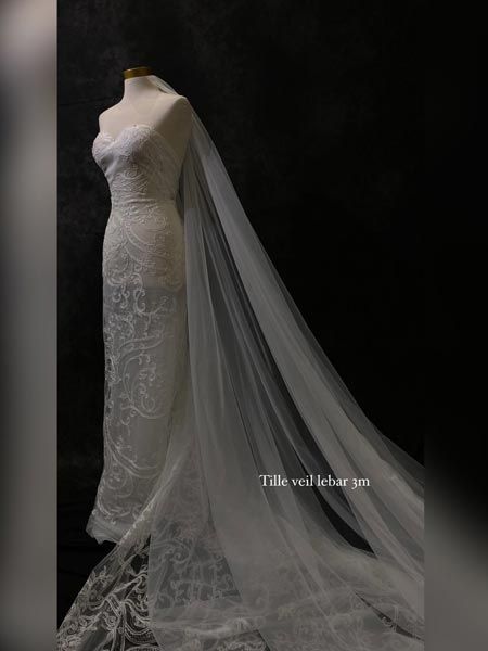 Tile Sparkle & Organza